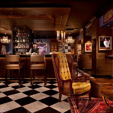 The Peninsula Manila Hotel Makati City Nhà hàng bức ảnh The bar at the St Regis