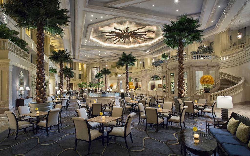 The Peninsula Manila Hotel Makati City Ngoại thất bức ảnh The lobby