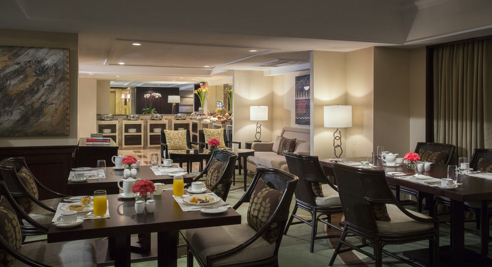 The Peninsula Manila Hotel Makati City Ngoại thất bức ảnh The Club Lounge at the Fairmont San Francisco